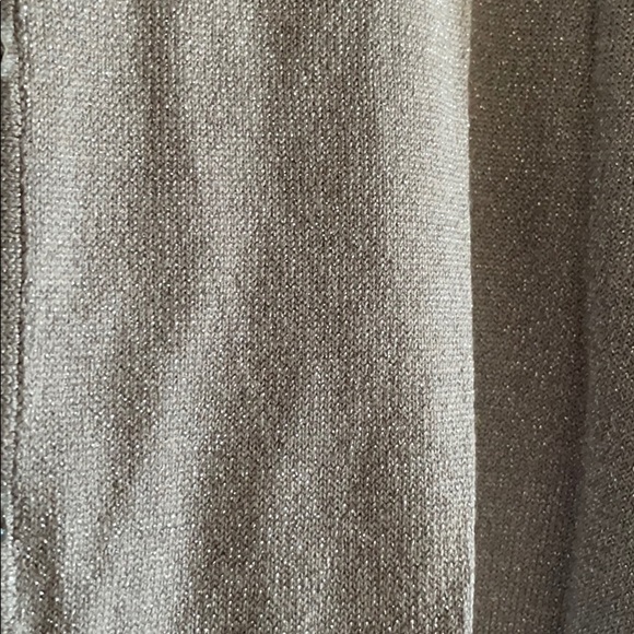 Cardigan - Picture 3 of 4